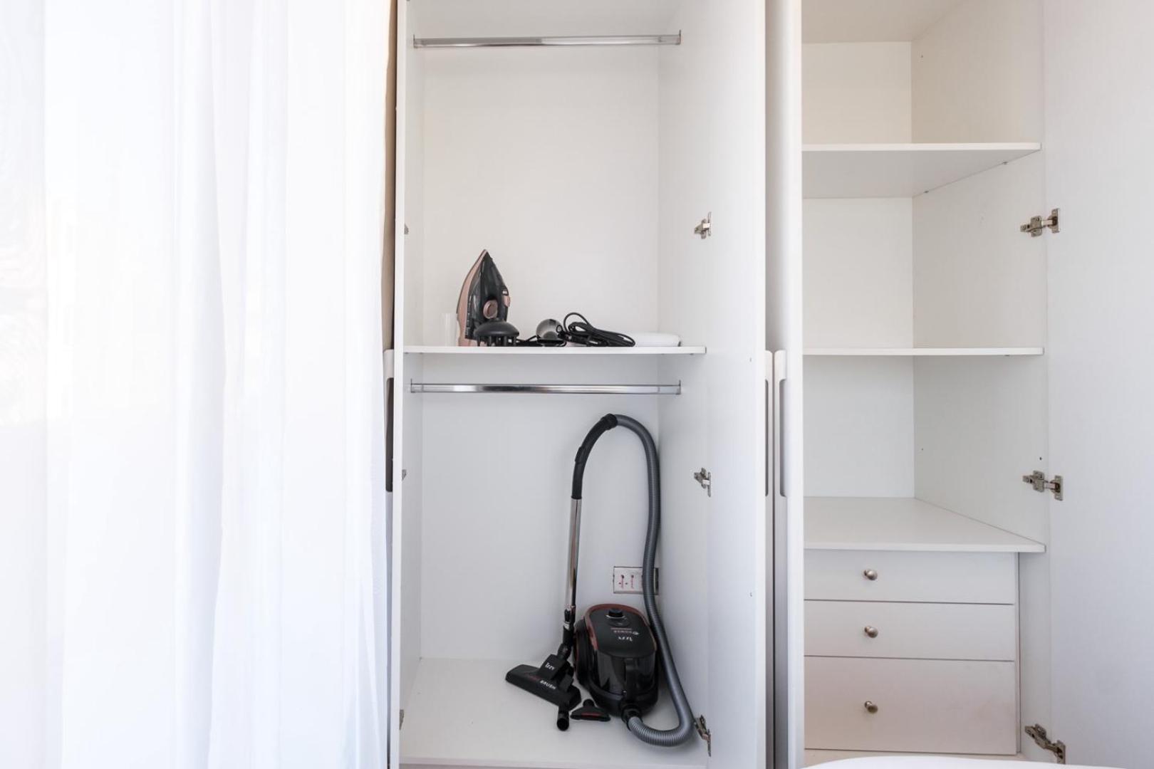 Silene X Apartment Paphos